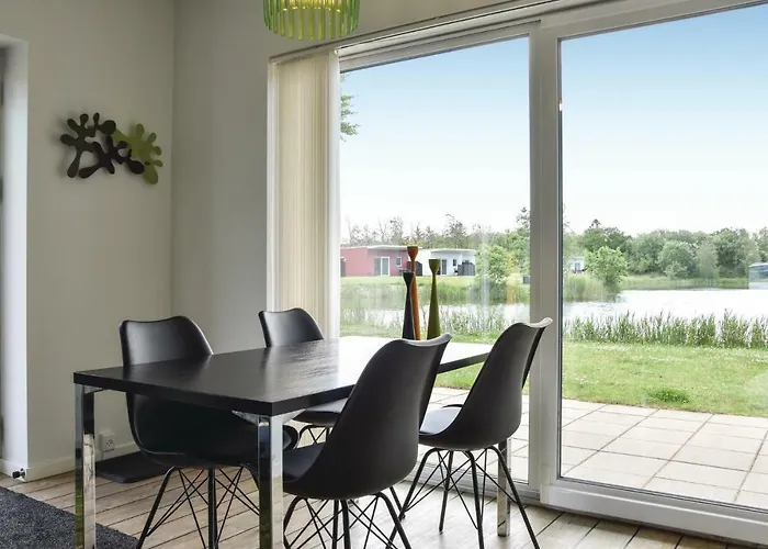 Holiday home Dyrefolden Vi