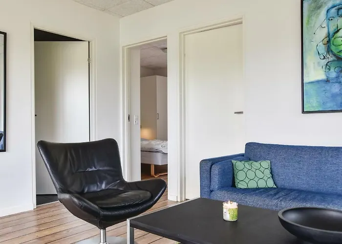 Holiday home Dyrefolden Vi *